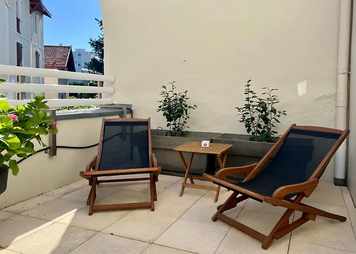 120m2 Avec Deux Terrasses Ensoleillees A Lejlighed *