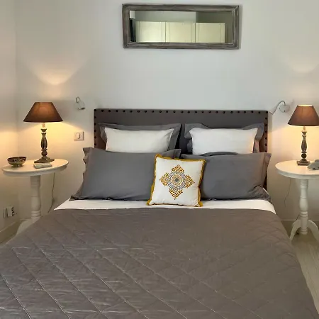 120m2 Avec Deux Terrasses Ensoleillées à